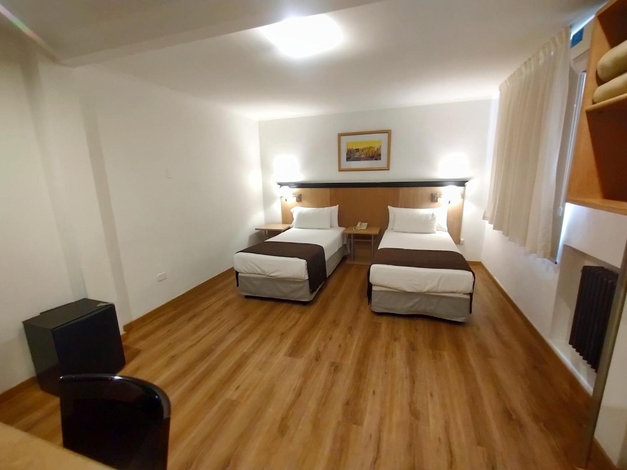 Argentino Hotel Мендоса Экстерьер фото